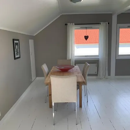 Apartamento Fresh Close To The Old Town, Free Parking! Fredrikstad